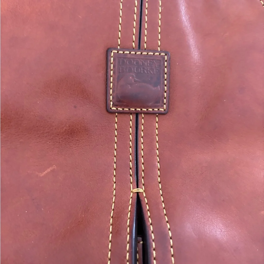 Dooney & Burke True Saddle Bag Saddle Tan - Picture 5 of 12